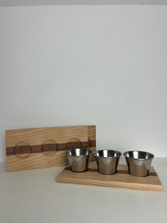 Dip-Tablett aus Buche/Nuss