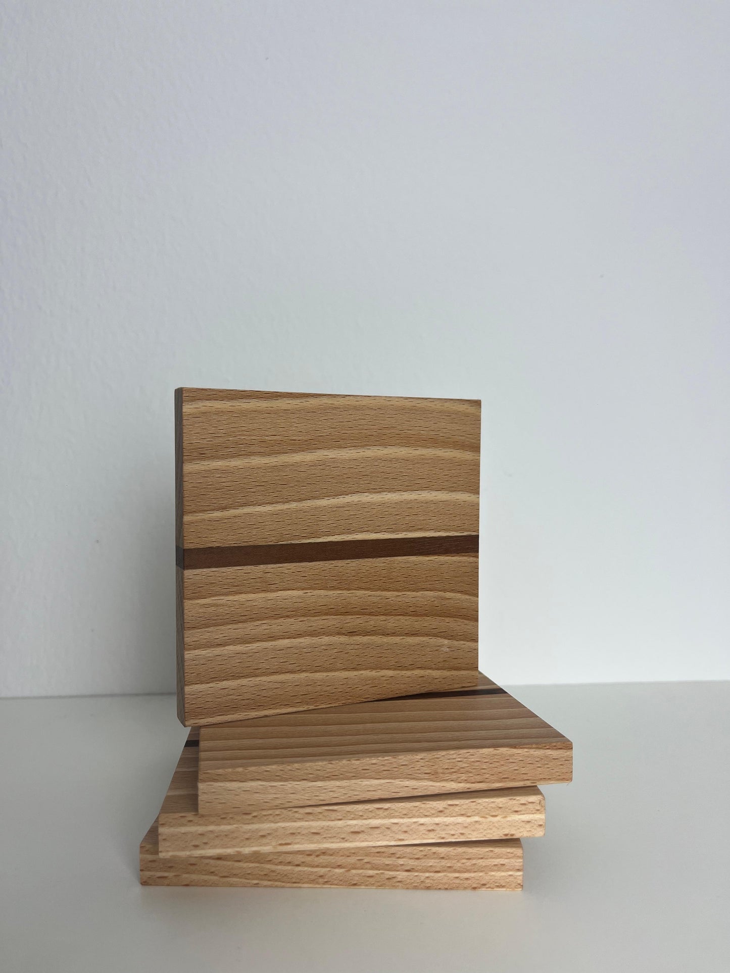 Untersetzer aus Buche/Nuss